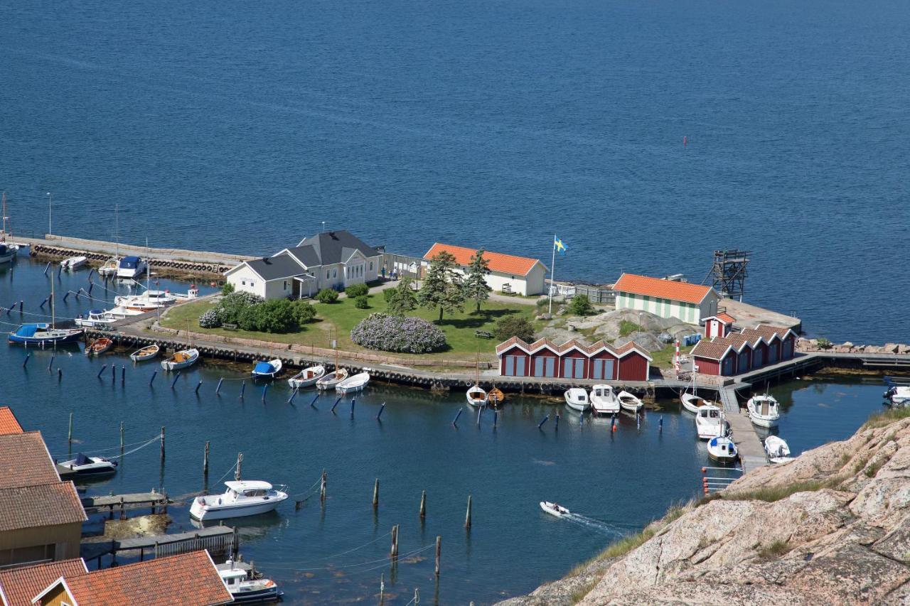 Badholmens Vandrarhem Fjallbacka Bagian luar foto